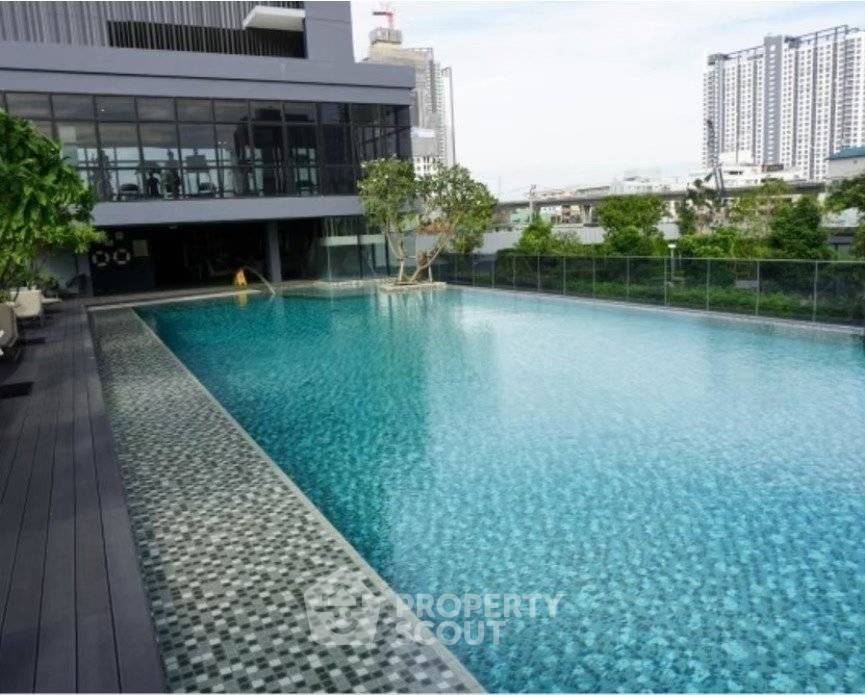 picture 37th-Floor 2-BR At The Tree Interchange Near MRT Bang Pho (ID 3387434) - 10/10