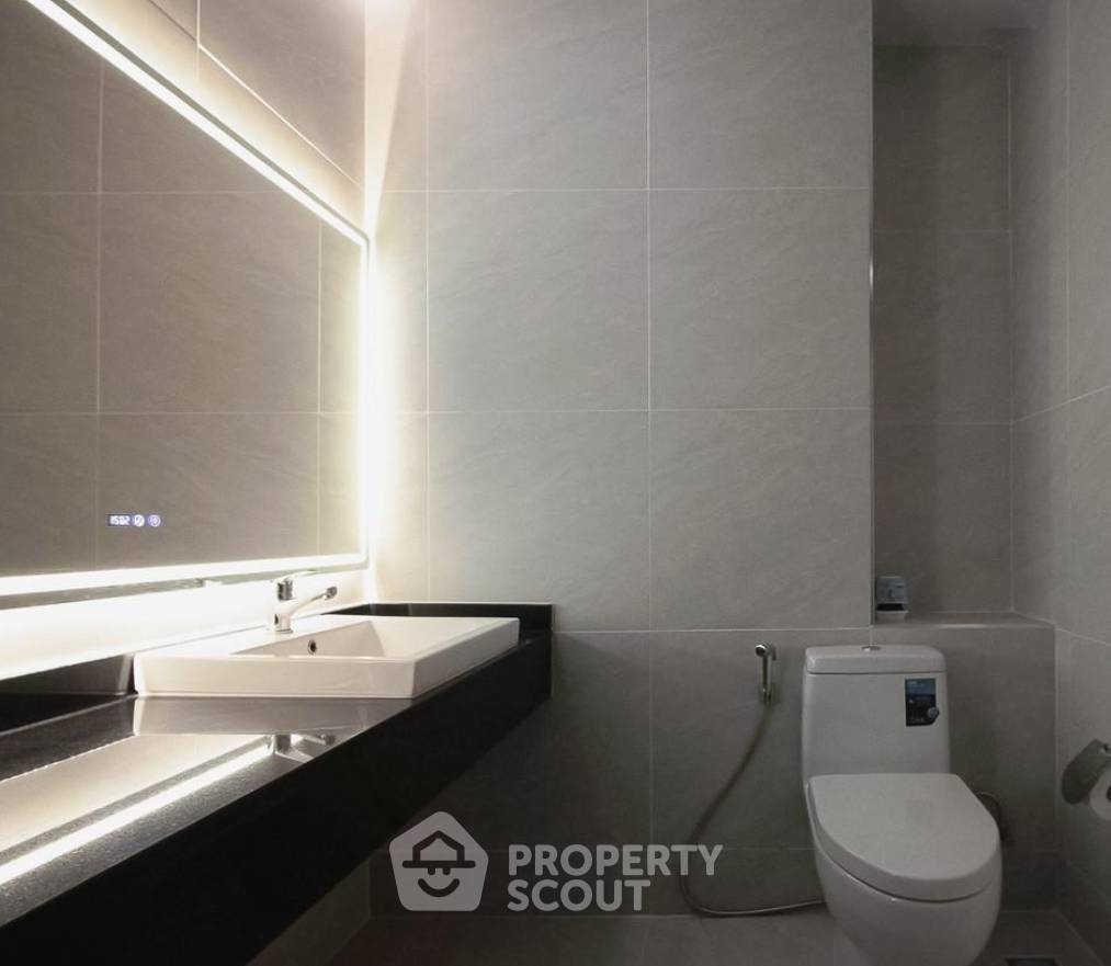 picture 2-BR Condo at The Fourwings Residence in Hua Mak (ID 2894507) - 5/6