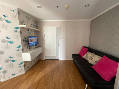 Condo for Sale: Lumpini Place UD-Posri. Direct from owner, Mr. Boonchai. Well-maintained unit with quality materials and premium furniture.