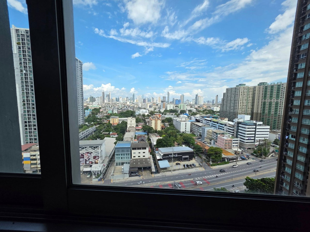 รูป (ว่าง1ธันวาคม69)ให้เช่าParklandรัชดา-ท่าพระ - 1นอน 36ตรม. ชั้น18 - Line:@hac55 - รูปที่ 2/9