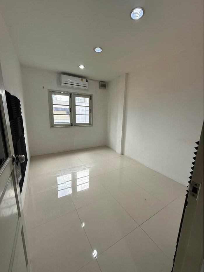รูป Code: 26KJ5396 ให้เช่าบ้านทาวน์โฮม Thong Lo Classic Home 🔥🔥 จองเดือนนี้รับส่วนลด1,000บาท 🔥🔥 @kjcondo (มี@ข้างหน้าด้วยนะคะ) - รูปที่ 9/10