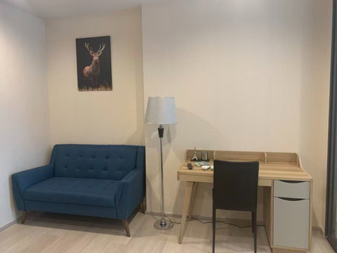 Life One Wireless for sale 1 bed plus 40f 36 sqm 6.4m baht