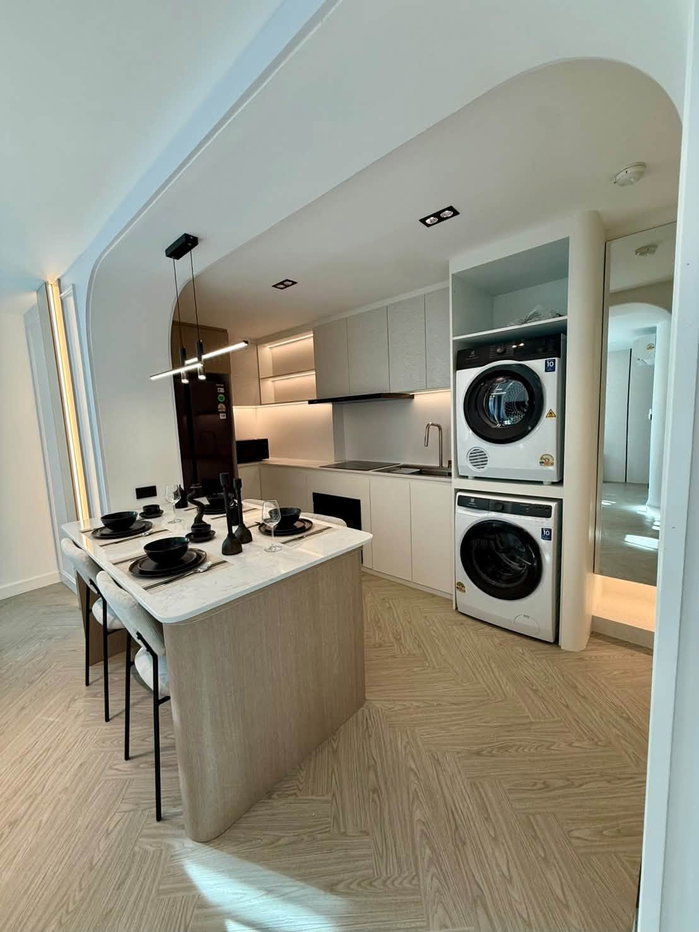 picture 🔥 This unit offers more than just a prime location it offers a money making opportunity Luxury Unit | Yield 8%+ | Ready to move in ✨ - 9/25