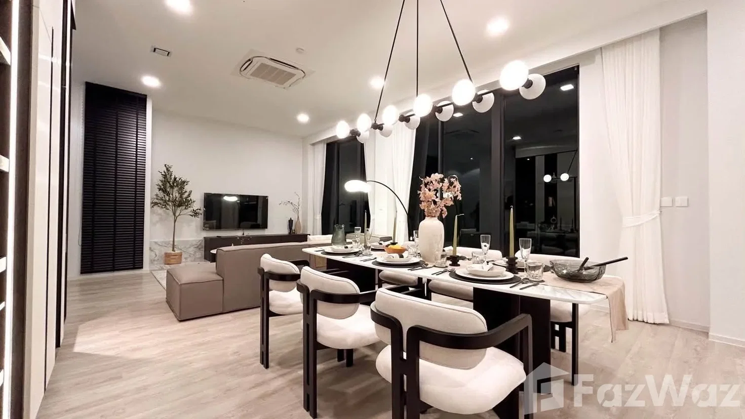 picture Vive Krungthep Kreetha 6852853 - 2/17