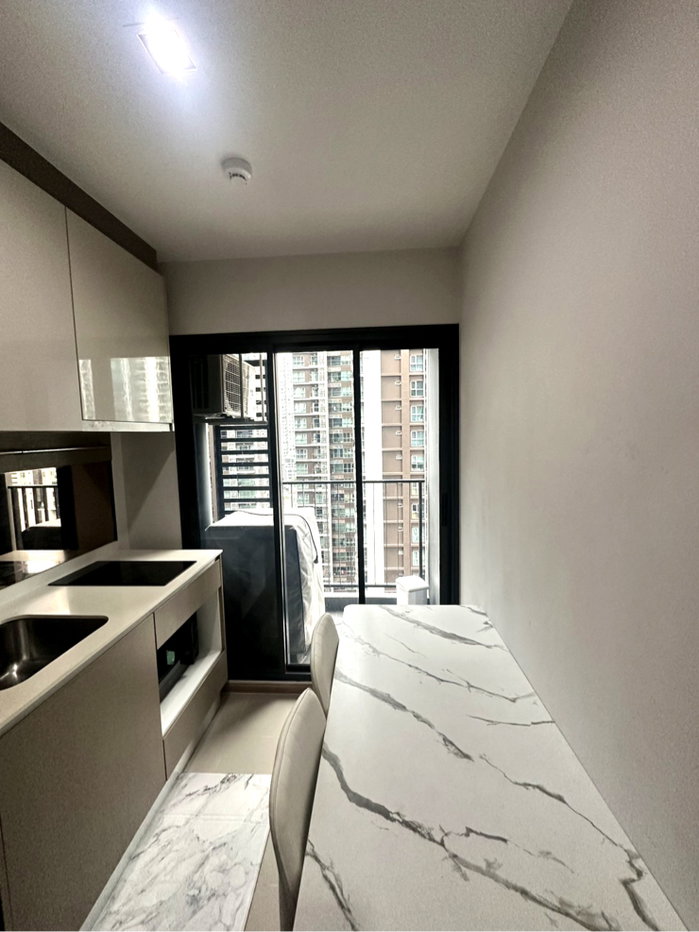 รูป 🏡 ให้เช่า IDEO RAMA 9 – ASOKE 🚇 ใกล้ MRT พระราม 9 ประมาณ 400 เมตร - รูปที่ 12/13