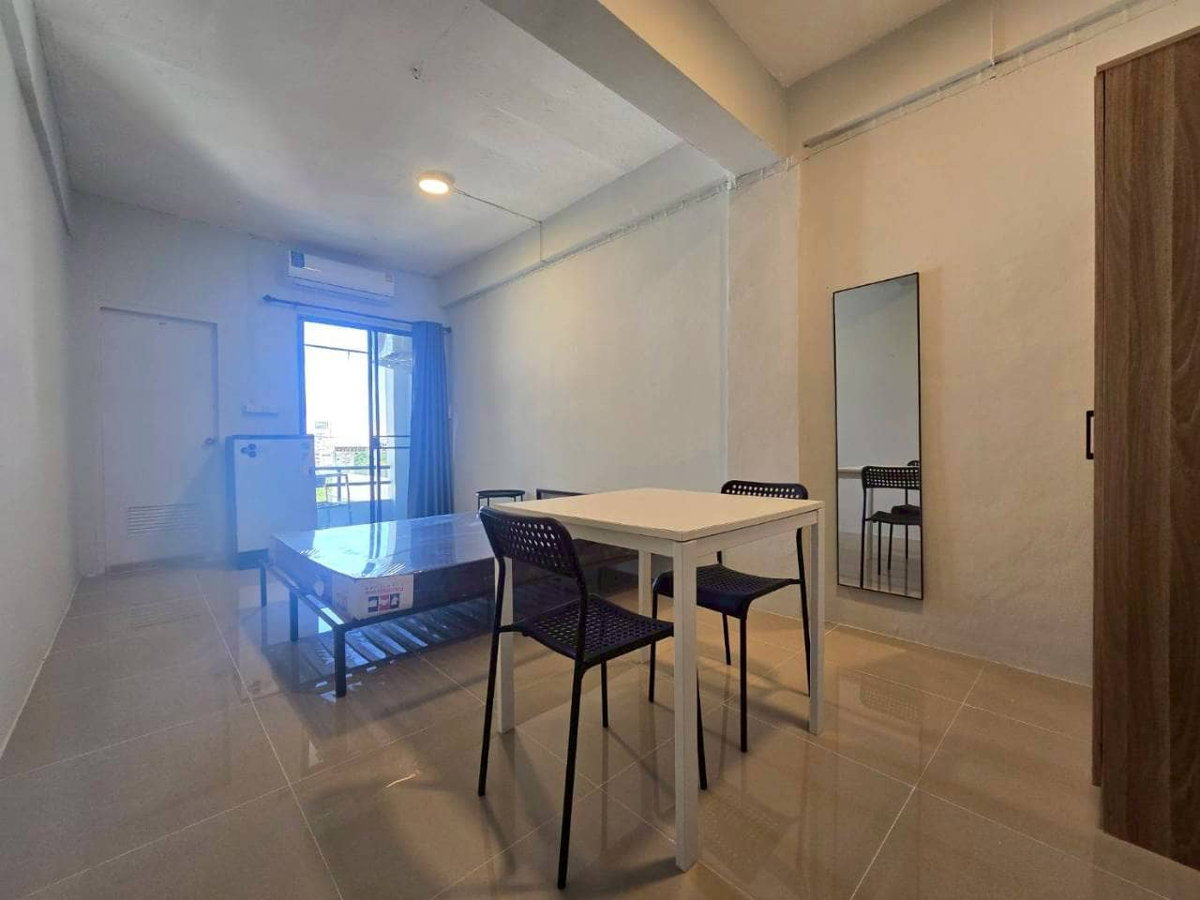รูป บริการห้องพักรายเดือน  ย่านลาดพร้าว114  เอส.ที.เรสซิเด้นท์  (st. residence ซ.114 ถ.ลาดพร้าว) - รูปที่ 7/9