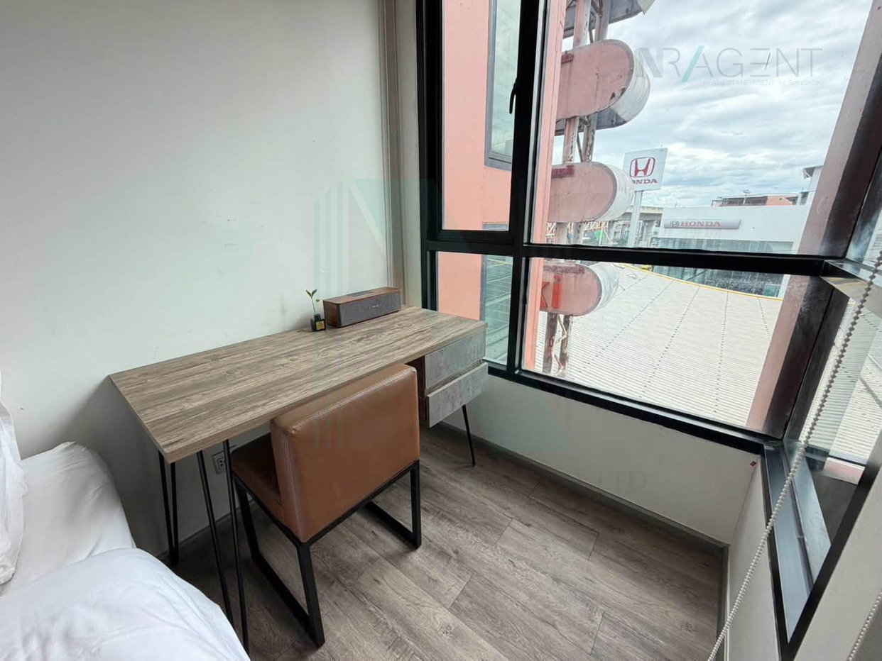 picture For Rent Condo BROWN CONDO PHAHOL - SAPHANMAI Building , Floor 5,1 bed room, Room size 27 sqm - 4/8