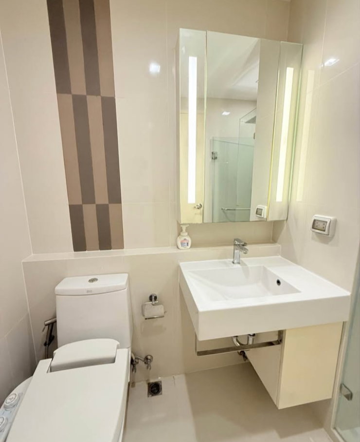 picture 🌟 Q House 79 ( 261020 ) Size 60 SQ.M Type 2 Bedroom 2 Bathroom On the 22th Floor Rental.45,000 THB - 9/9