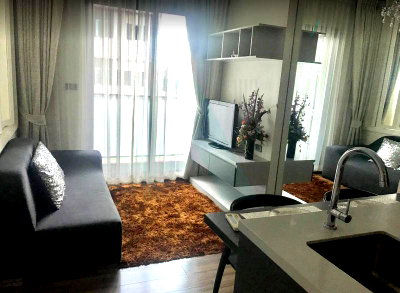 ขายคอนโด : 📌 ขายคอนโด วายน์ สุขุมวิท อาคาร 1 ชั้น 5 1 ห้องนอน ขนาด 29.00 ตรม ใกล้ โรงเรียนกรุงเทพการบัญชีวิทยาลัย