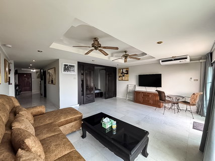 รูปภาพ 2 Bedroom Condo for Rent Ruamchok Condoview 2 Sea View