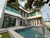 listing thumbnail image 0