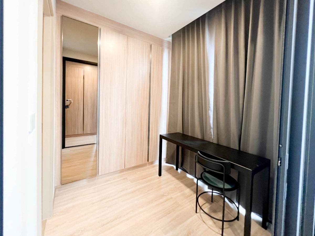 picture XT Phayathai | Trendy City Center Condo, Prime Location, Ready to Move In - 13/21