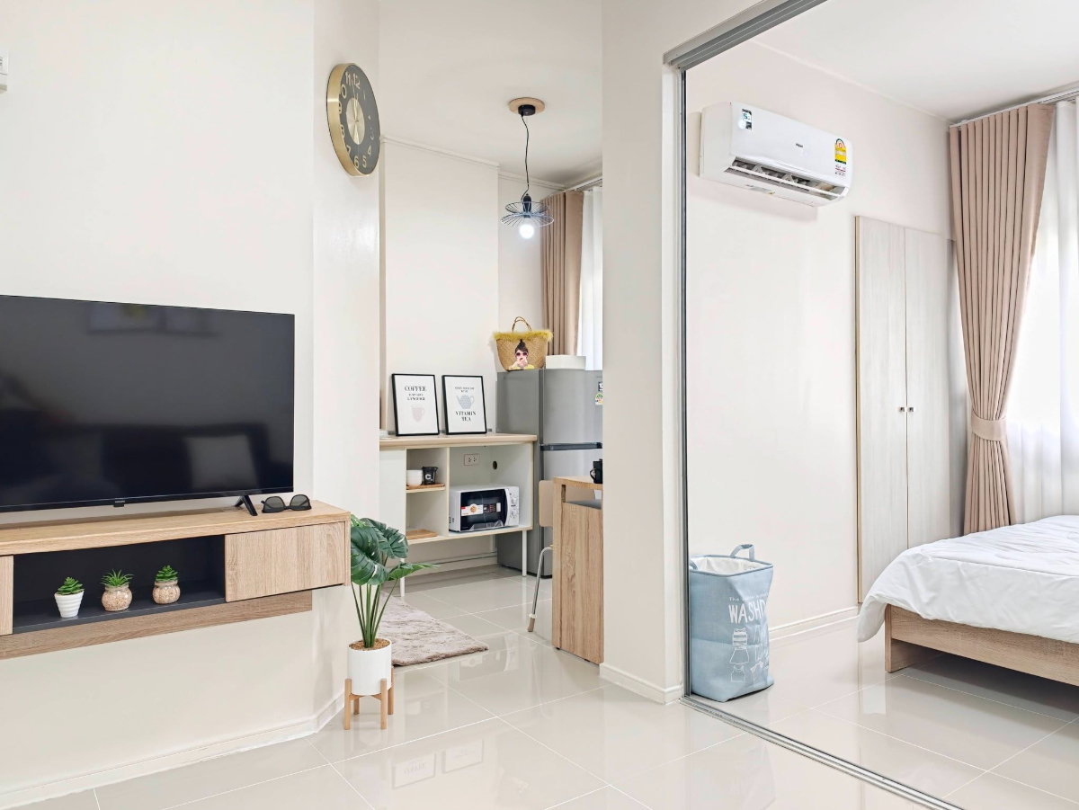 รูป 🔥🏡 890,000 บาท! ห้องมินิมอลชั้น 1 เพดานสูง วิวโปร่งโล่ง ไม่มีตึกบัง! 😍🤍✨  💎 ซื้อไปไม่ต้องซ่อม เพราะเราทำให้หมดแล้ว! 🔑🔥 - รูปที่ 4/26