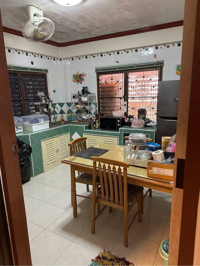 รูป บ้านเดี่ยวสัตหีบ 100 ตรว ทำเลดีติดถนน 3ห้องนอน 3ห้องน้ำ (เจ้าของขายเอง) - รูปที่ 4/12