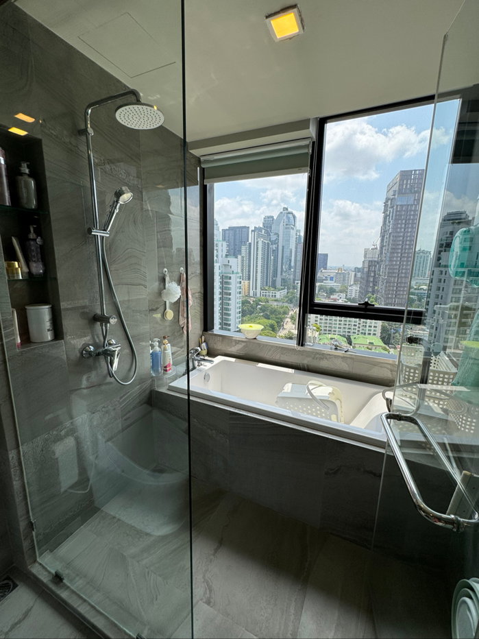 รูป ดีลเดือด 🔥🔥 ขายคอนโด Ideo Q Sukhumvit 36 ราคาพิเศษ พร้อมเฟอร์นิเจอร์ครบชุด หิ้วกระเป๋าเข้าอยู่ได้เลย - รูปที่ 11/14