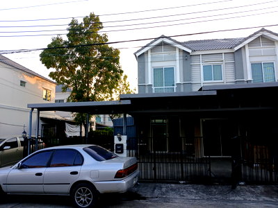 ทาวน์โฮม เขตดอนเมือง : ขายทาวน์โฮม พฤกษาวิลล์ 8/1 ดอนเมือง-สรงประภา ซอยวัดเวฬุวนาราม15 หลังมุม 33.8 ตารางวา