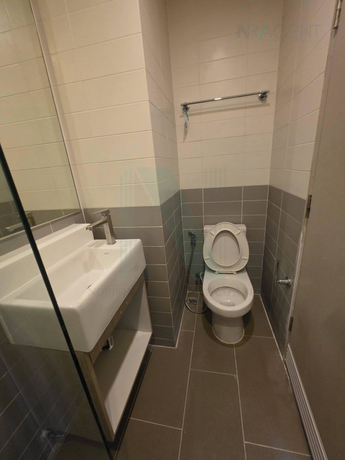 picture For Rent Condo IDEO MOBI SATHORN Building 1, Floor 23,Studio, Room size 22 sqm - 8/8