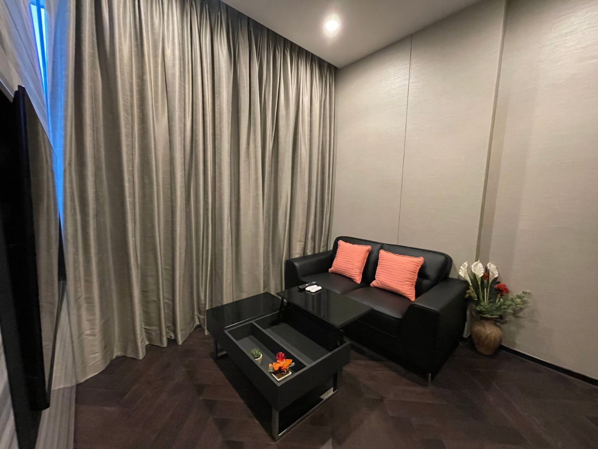 รูป 📍ให้เช่า ✨The Esse Sukhumvit 36✨ 1 ห้องนอน 1 ห้องน้ำ ขนาด 38 ตร.ม ใกล้ BTS Thonglor (0.1 km) Tel.0982645161 - รูปที่ 2/4