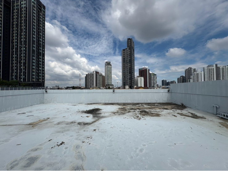 รูป 🏢 For Rent > อาคารพาณิชย์ 5 ชั้น ใกล้ BTS พระโขนง สนใจติดต่อ Line @unicondo.official  - รูปที่ 8/8