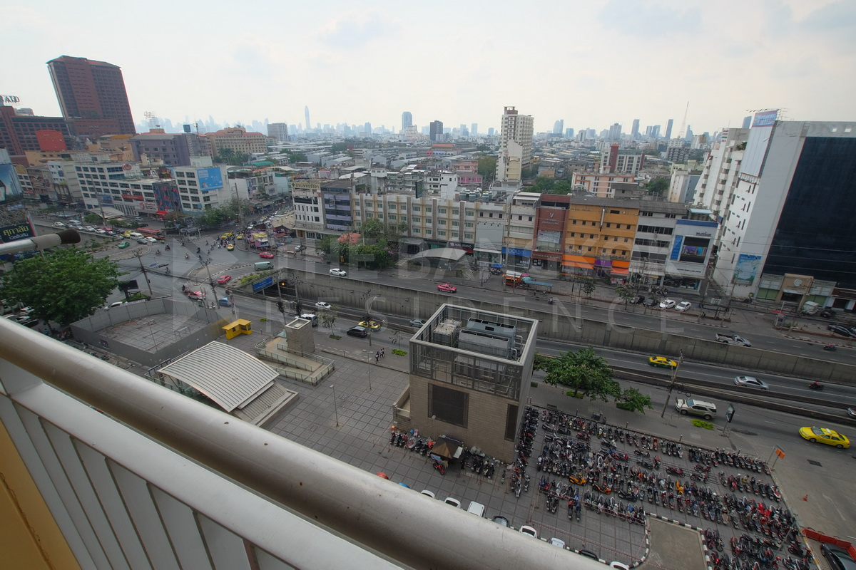 picture High-potential Location, Not as Expensive as You Think Life@Ratchada - Huaikhwang near MRT Huai Khwang Station - 5/10
