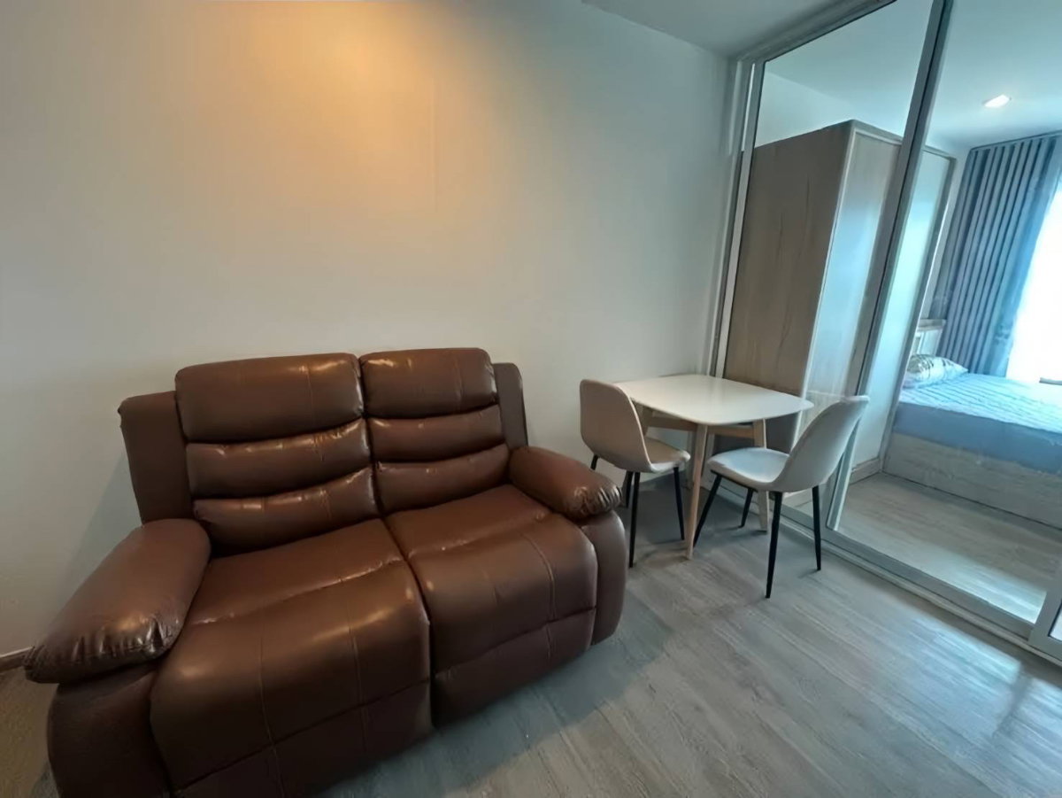 รูป ให้เช่า Regent Home วุฒากาศ 🏡 มีเครื่องซักผ้า พร้อมอยู่ ‼️ ใกล้ BTS #ตอบแชทไว🔥🔥 รหัส C656 - รูปที่ 3/8