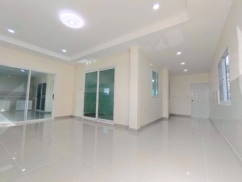 รูป ขายถูก บ้านเดี่ยว หมู่บ้านลภาวัน 21 ต่อเติมเต็มพื้นที่ รีโนเวทใหม่ทั้งหลัง 6 นอน 3 น้ำ - รูปที่ 7/15