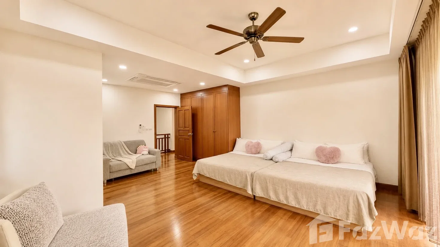picture 4 Bedroom Villa for rent at Laguna Village Residences Phase 2 6823946 - 14/26