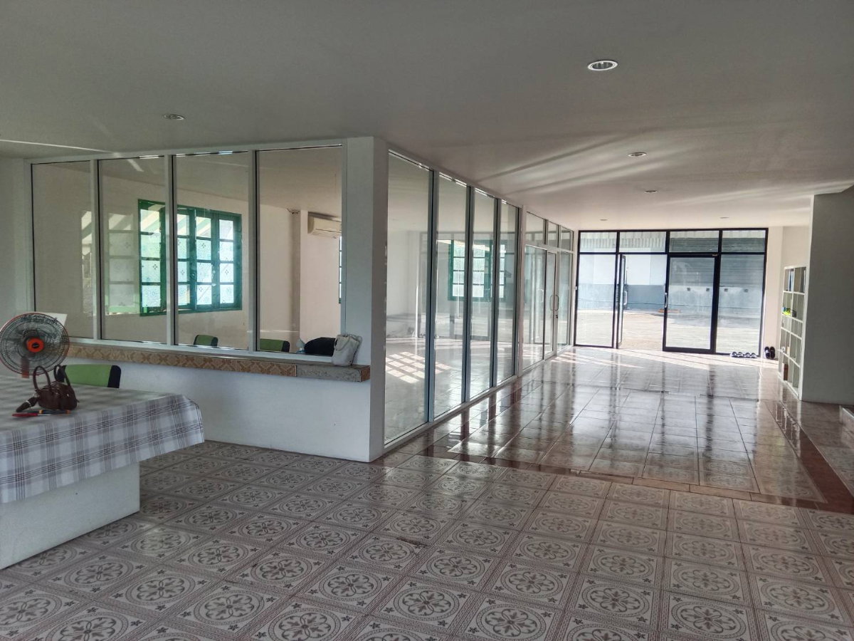 picture Office for rent 2 storeys 385 sq.m. Pluakdaeng Rayong EEC - 4/10