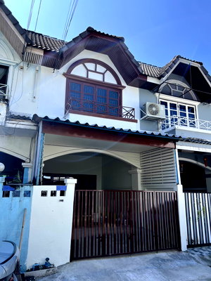 ทาวน์โฮม บางบัวทอง นนทบุรี : ขายบ้าน หมู่บ้านมนวดี บางบัวทอง   