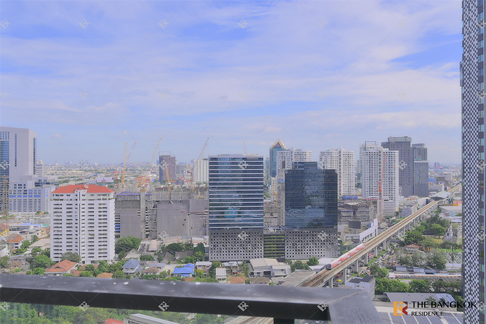 M Ladprao near BTS Ha Yaek Lat Phrao Condo with the Best Location