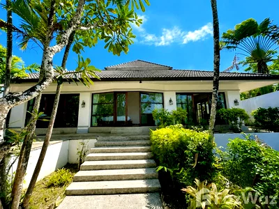 Houses for sale Phuket : Spacious 4-Bedroom Pool Villa at Loch Palm 6823832