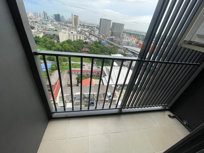 รูป ด่วนๆเลยจ้า....เช่าถูก 13,000 บาท ** รหัส 190300 ** ห้อง 1 ห้องนอน ** เดอะพาร์คแลน เพชรเกษม 56 ** ติดรถไฟฟ้า ภาษีเจริญ ** 088-398-3835 MR.BOAT - รูปที่ 17/17