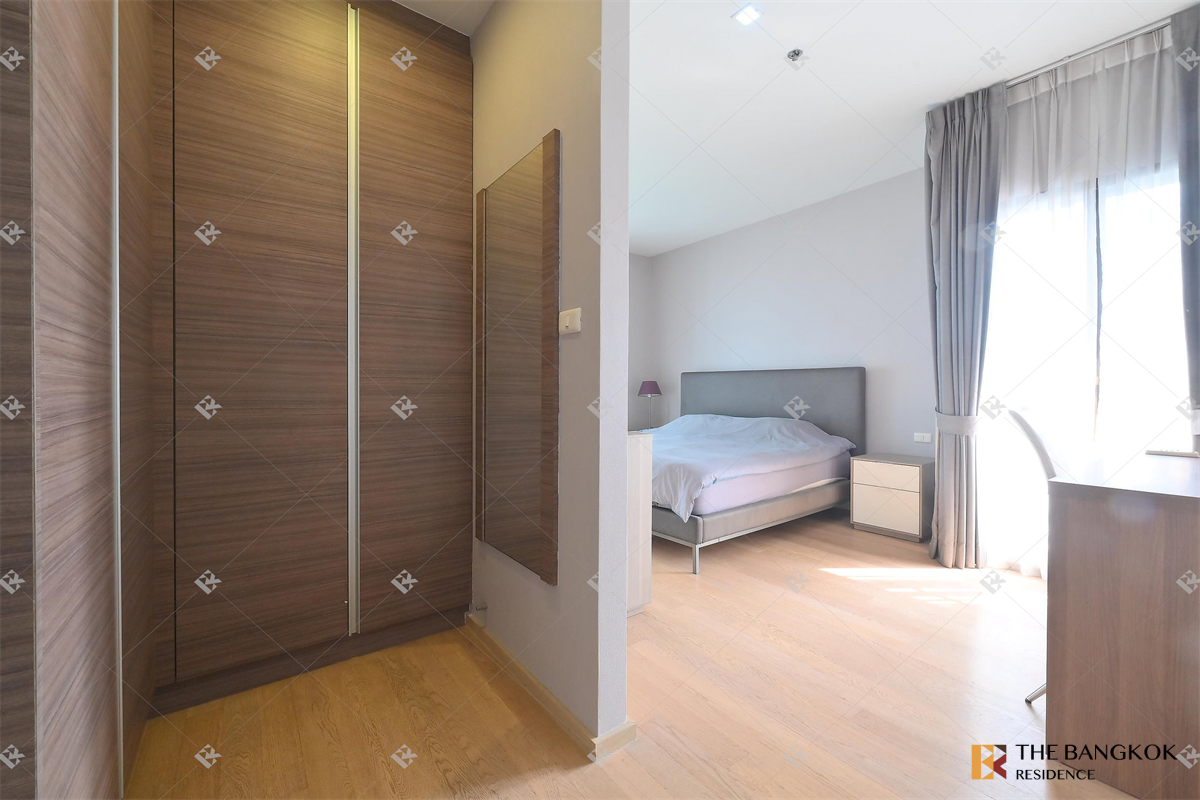 picture Noble Refine Convenient Travel, Great Value per Square Meter near BTS Phrom Phong - 7/10