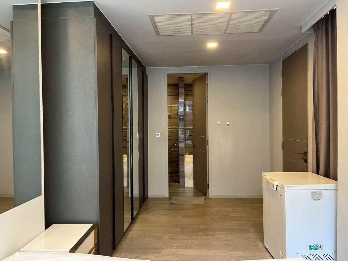 picture 🔥Ashton Residence 41- 2 Bedrooms for RENT ONLY 55K 🔥 - 12/17