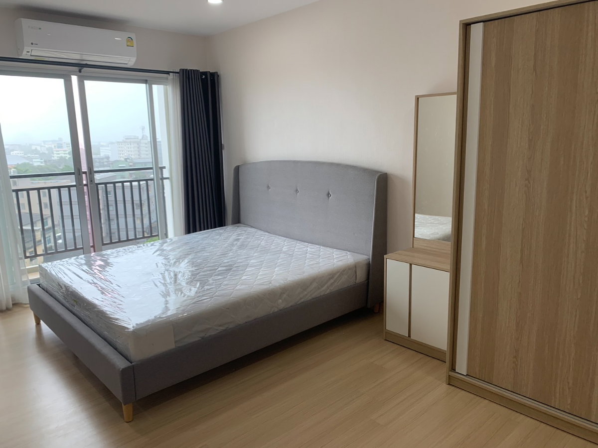 picture Ready-to – move Condominium near MRT Phasichareon station, opposite Seacon Bangkae - 3/19