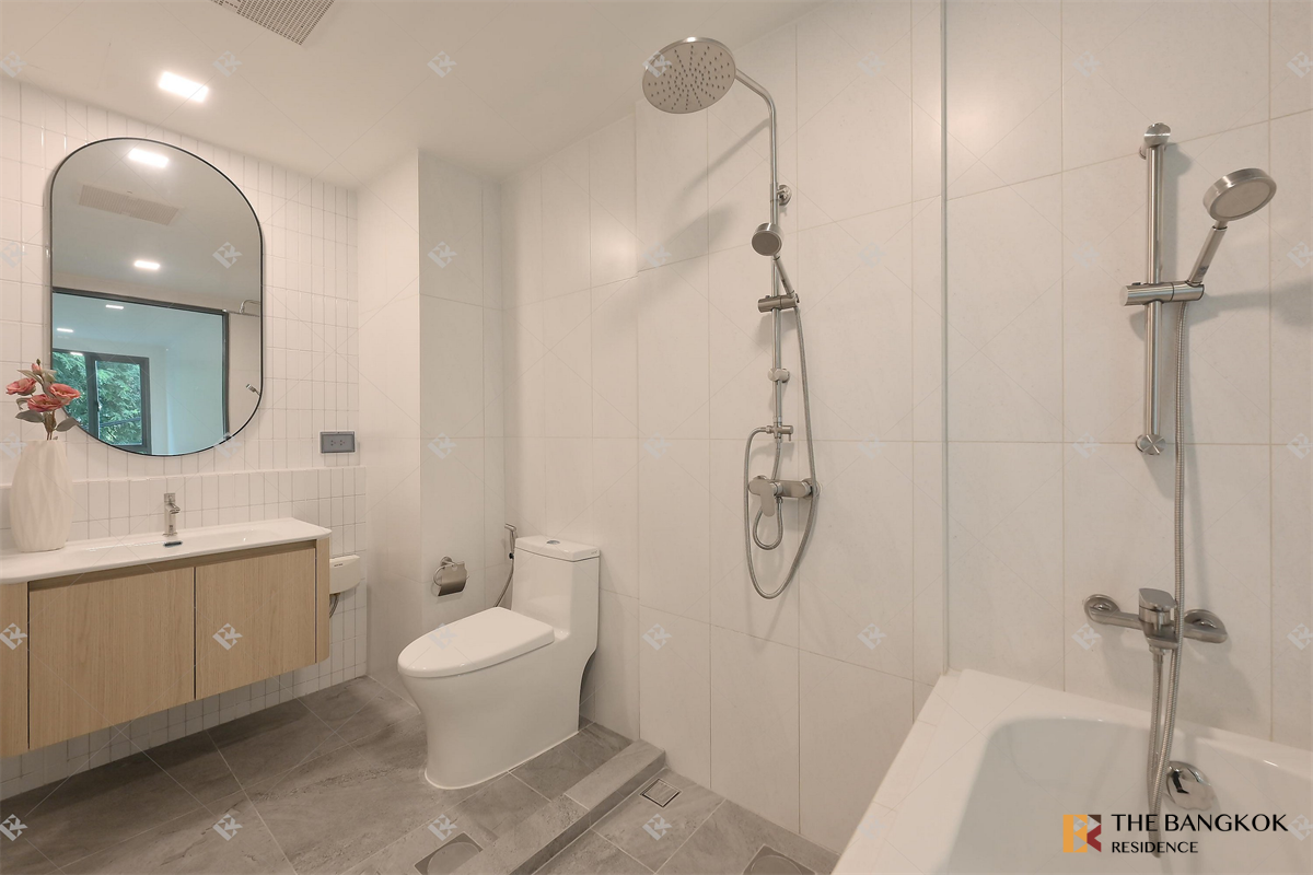 picture Hurry to book!! Popular rare units Voque Residential Condominium Sukhumvit 31 - 3/10