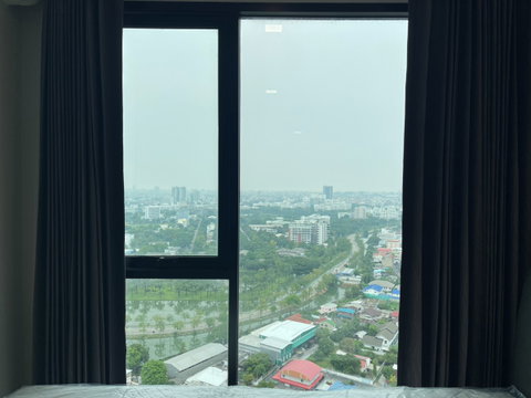 Unio H Tiwanon condo for sale; price negotiable; direct sale by owner.