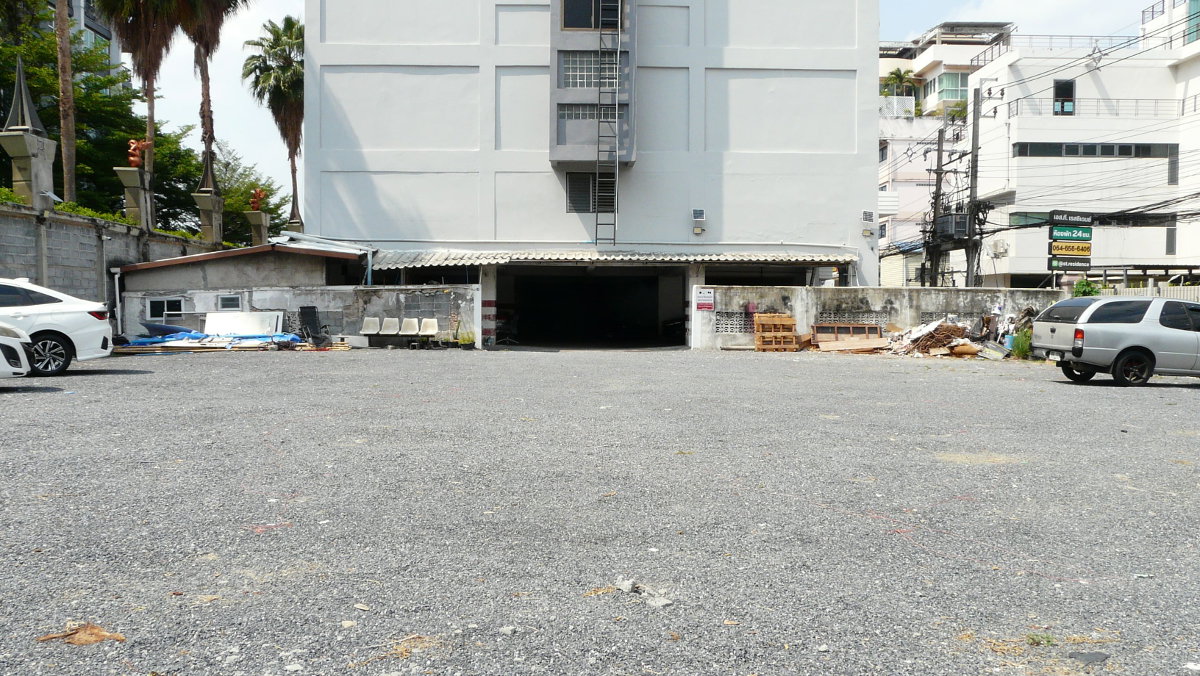 รูป บริการห้องพักรายเดือน  ย่านลาดพร้าว114  เอส.ที.เรสซิเด้นท์  (st. residence ซ.114 ถ.ลาดพร้าว) - รูปที่ 4/9
