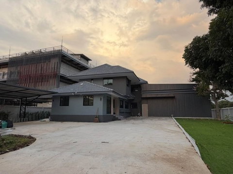 ให้เช่าโฮมออฟฟิศ 2 ชั้น ทำเล ซอยพหลโยธิน 64 ดอนเมือง ธูปะเตมีย์ / (บ้านเดี่ยว) + โกดัง (Warehouse) / ห่าง BTS คปอ 2.5 กิโลเมตร / จดบริษัทได้