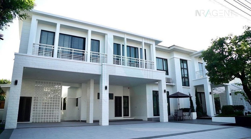 บ้านเดี่ยวให้เช่า : 📌 ให้เช่าบ้านเดี่ยว 2 ชั้น เพอร์เฟค มาสเตอร์พีซ สุขุมวิท 77 5 ห้องนอน 5 ห้องน้ำ