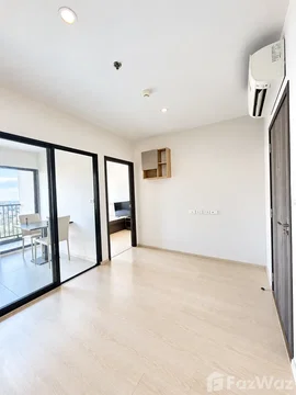 High-Floor 1BR with Pool Unblocked View Near BTS and Bang Na Business Hub | Contact Us Today! 6817339