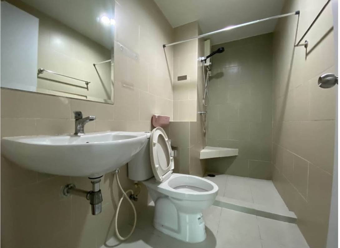 picture For Rent: Corner Unit at The Kith Plus Phahonyothin-Khu Khot - 9/10