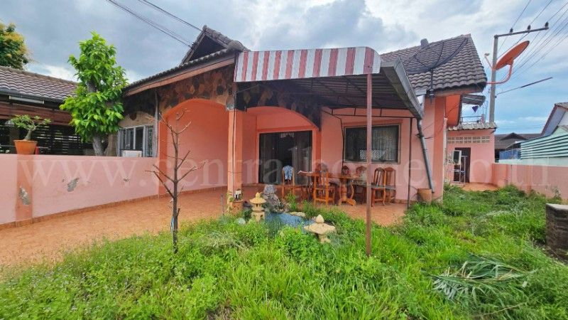 รูป บ้านแฝด (เนื้อที่บ้านเดี่ยว) รวิพร เพลส หลังริม เนินพลับหวาน ทำเลดี สำหรับอยู่อาศัย หรือซื้อลงทุนรีโนเวต ราคาถูกมาก - รูปที่ 2/20