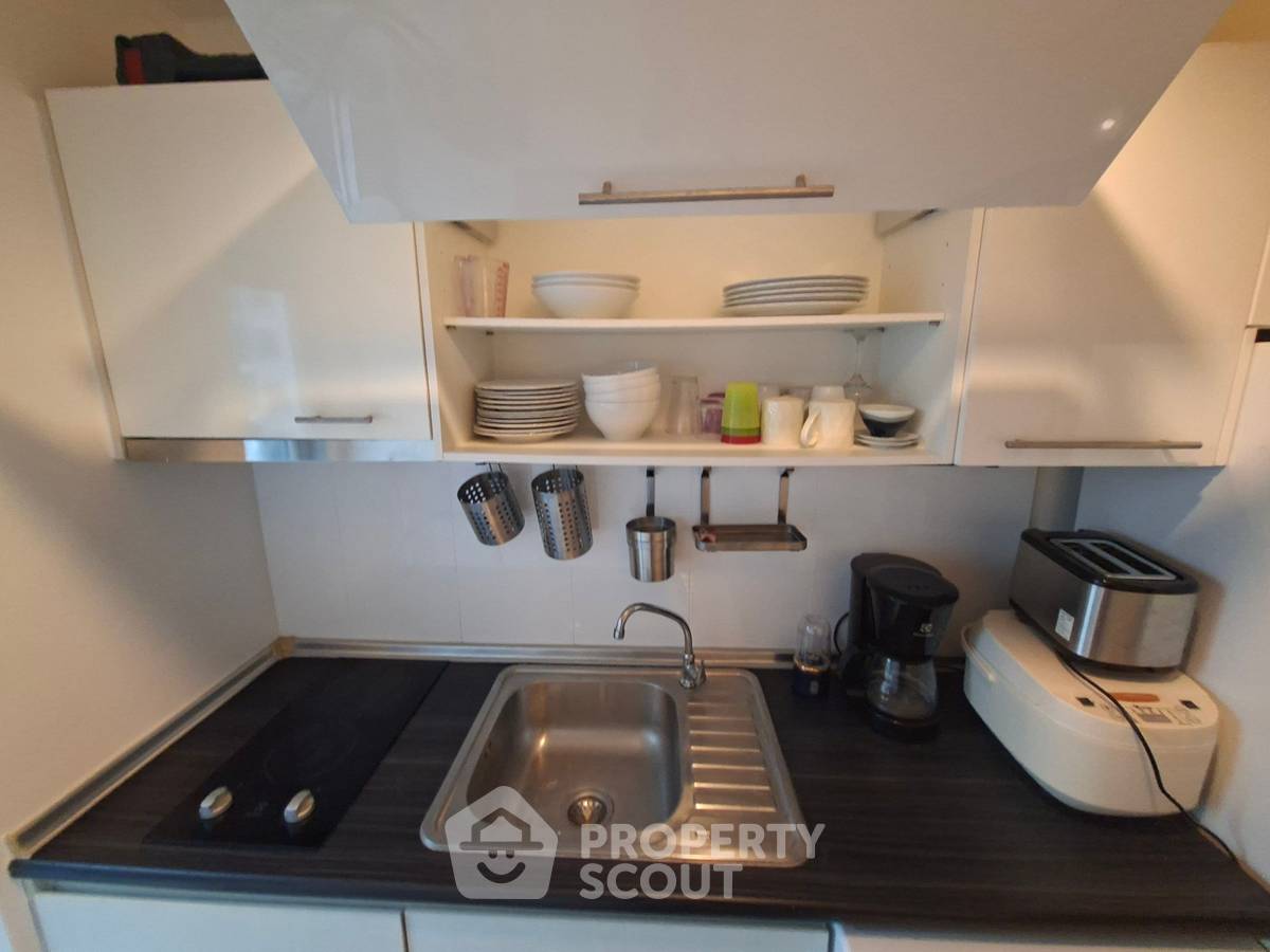picture 24th-Floor 2-BR Aspire Sukhumvit 48 Near BTS Phra Khanong (ID 3390257) - 7/16