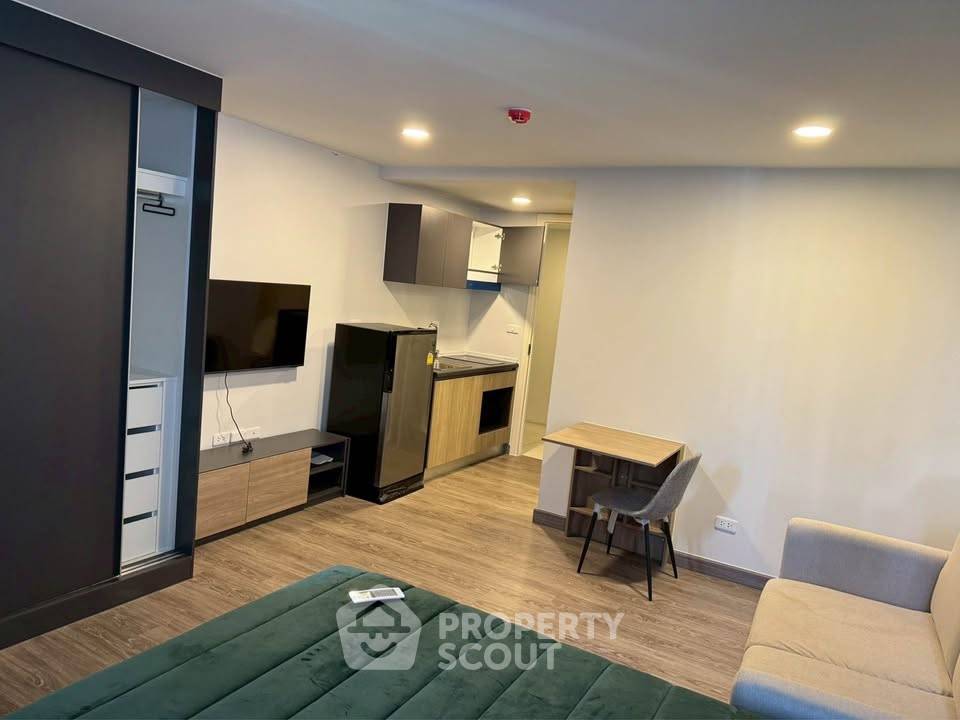 รูป คอนโด 1-ห้องนอน ที่ เฟล็กซี่ สาทร-เจริญนคร ใกล้ BTS กรุงธนบุรี (ID 3394494) - รูปที่ 2/8