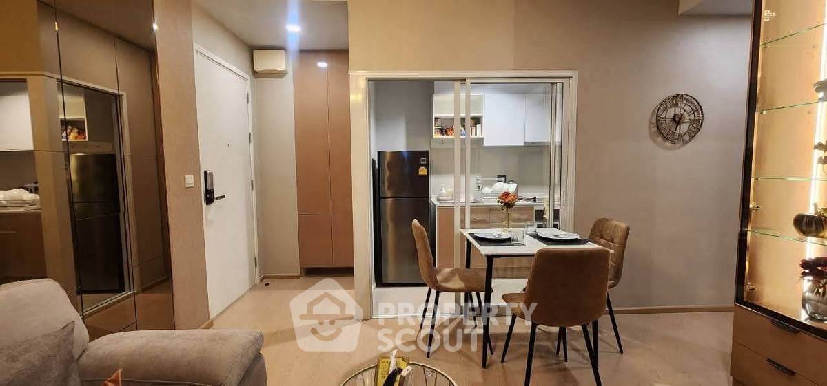 picture 200m To ARL Ramkhamhaeng | 2-BR At The Tree Sukhumvit 71-Ekamai (ID 3393699) - 3/17