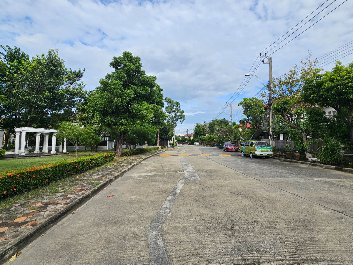 รูป ขายบ้านเดี่ยว ลลิล อินเดอะ พาร์ค วัชรพล–พหลโยธิน ที่ดิน 91.4 ตร.ว. ตรงข้ามสวน - รูปที่ 2/13