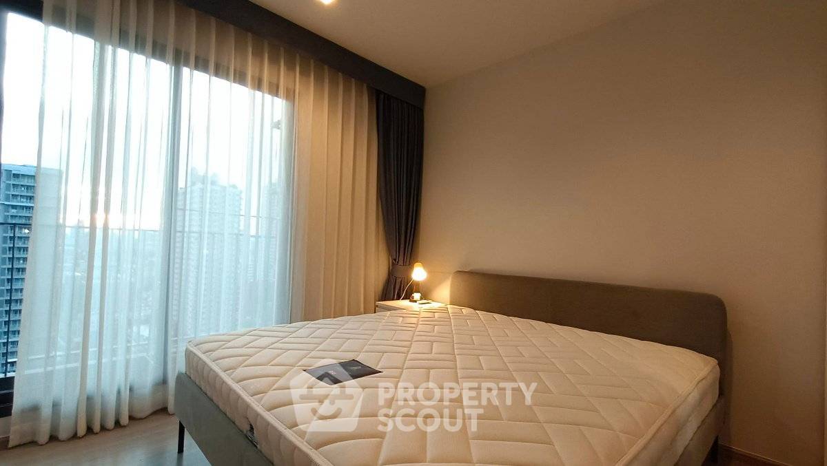 picture 2-BR Condo at Life Asoke - Rama 9 near MRT Phra Ram 9 (ID 3380107) - 2/9