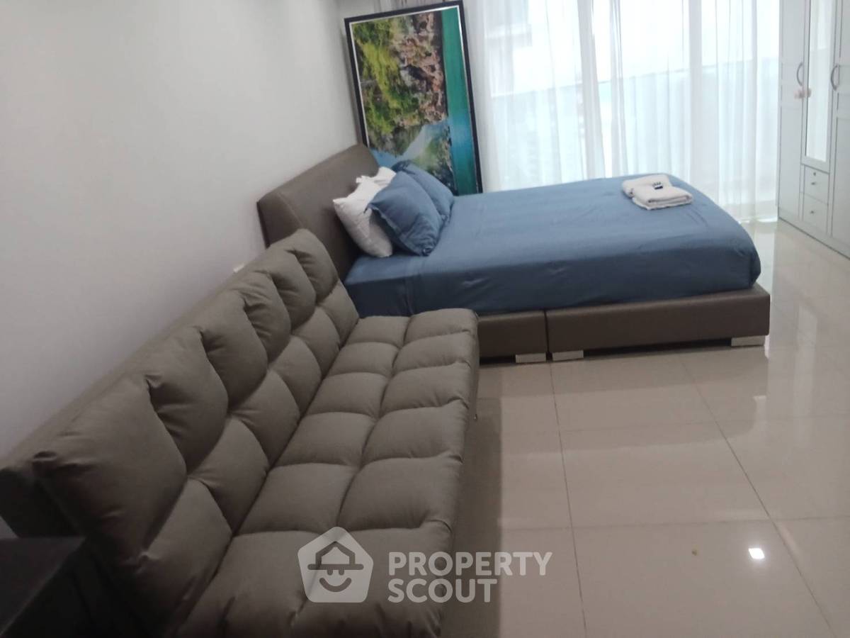 รูป คอนโดชั้น 16 แบบ 1 ห้องนอน Cosy Beach View Condominium Pratumnak (ID 3394661) - รูปที่ 1/11