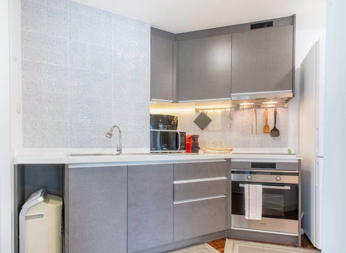 picture For Rent Condo SUKHUMVIT SUITE Building 1, Floor 25,2 bed room, Room size 74 sqm - 8/10